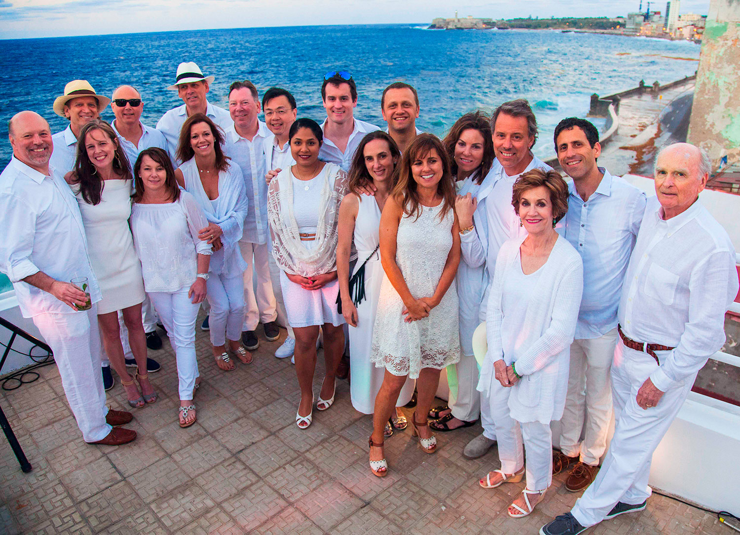 Havana Reverie - OCEANVIEW
ROOFTOP
WHITE PARTY